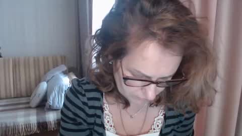 Snapshot of lauraoven1 chatting on 02-17-25, 09:24 Lauraoven1 online show from 02-17-25, 09:24