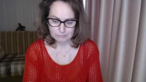 Snapshot of lauraoven1 chatting on 03-03-25, 10:38 Lauraoven1 online show from 03-03-25, 10:38