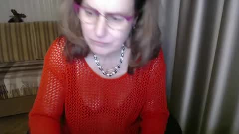 Snapshot of lauraoven1 chatting on 03-11-25, 07:47 Lauraoven1 online show from 03-11-25, 07:47