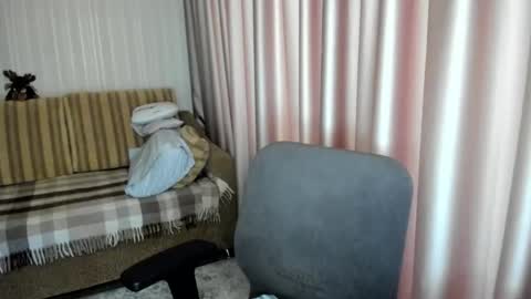 Lauraoven1 online show from 01-09-26, 08:28