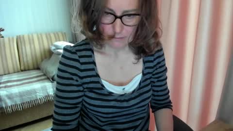 Snapshot of lauraoven1 chatting on 05-10-26, 08:08 Lauraoven1 online show from 05-10-26, 08:08