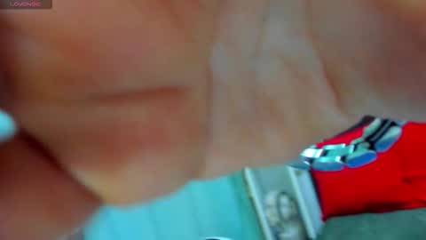 Snapshot of laurasinfull chatting on 02-16-26, 06:59 Laura online show from 02-16-26, 06:59