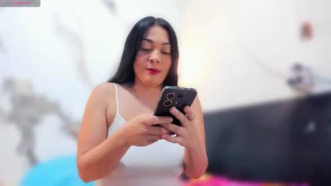 Snapshot of laurax_hot chatting on 06-24-26, 04:33 laurax_hot online show from 06-24-26, 04:33