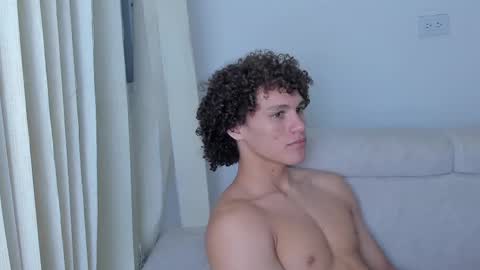 Laureent online show from 02-11-25, 05:47