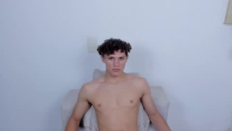 Laureent online show from 03-04-25, 05:53