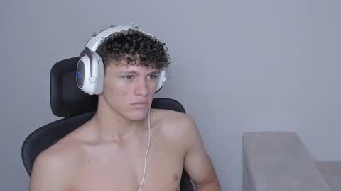 Laureent online show from 09-22-25, 08:00