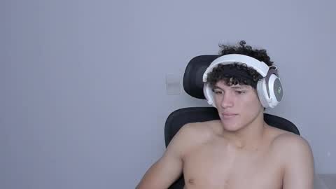 Laureent online show from 09-26-25, 08:02