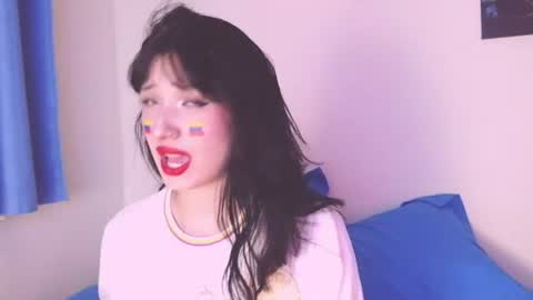 Snapshot of laurem_goddess chatting on 06-28-26, 12:05 Laurem online show from 06-28-26, 12:05