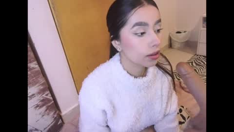 Lauren Clauz online show from 04-06-26, 05:30