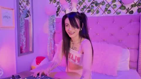 Lauren evans9 online show from 11-12-25, 04:57