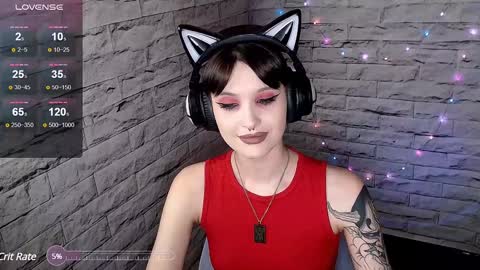 Snapshot of lauren_raquel chatting on 01-04-25, 05:05 Eva online show from 01-04-25, 05:05