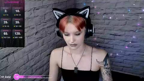 Snapshot of lauren_raquel chatting on 02-28-25, 04:53 Eva online show from 02-28-25, 04:53