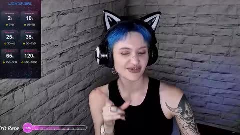 Snapshot of lauren_raquel chatting on 11-13-25, 06:29 Eva online show from 11-13-25, 06:29