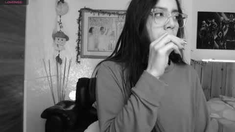 Lauren online show from 01-08-25, 01:53