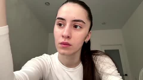 Snapshot of laurenadupuy chatting on 06-20-26, 01:36 laurenadupuy online show from 06-20-26, 01:36