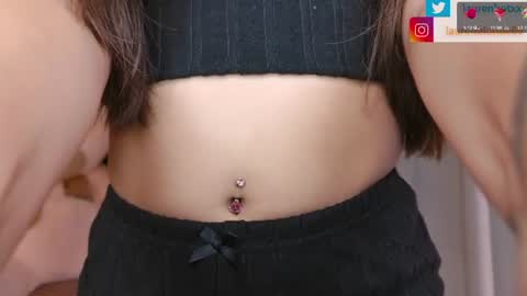 Snapshot of laurenblonde__ chatting on 06-14-26, 04:31 Lau online show from 06-14-26, 04:31