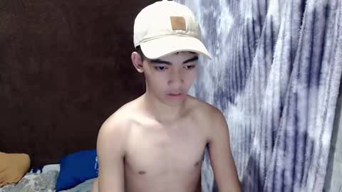 Snapshot of laurence_cuttieguyhere chatting on 04-27-26, 06:55 laurence_cuttieguyhere online show from 04-27-26, 06:55