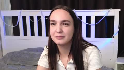 Victoria online show from 11-26-25, 09:43