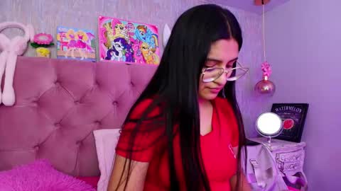 Laurene online show from 02-04-26, 03:23