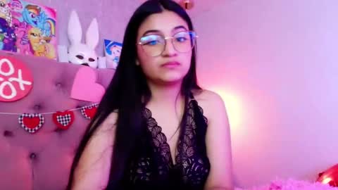 Laurene online show from 02-15-26, 08:46