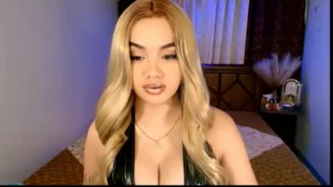Snapshot of laurenfuckingwill chatting on 06-30-26, 09:38 sexy lauren online show from 06-30-26, 09:38
