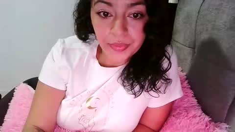 Snapshot of laurenhot94 chatting on 12-05-25, 07:10 laurenhot94 online show from 12-05-25, 07:10