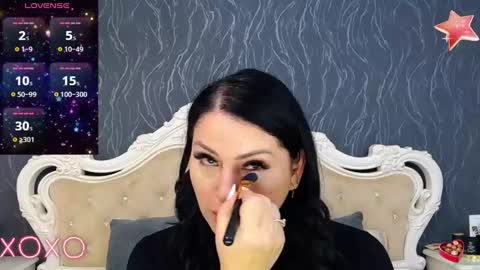 Snapshot of laurenjenssen chatting on 01-26-25, 09:08 Laura online show from 01-26-25, 09:08