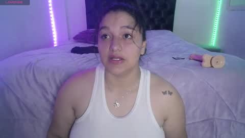 Snapshot of laurenkenner28_ chatting on 05-11-26, 06:38 laurenkenner28_ online show from 05-11-26, 06:38