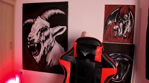 Snapshot of laurenrousexx chatting on 12-16-25, 01:54 LAUREN INDEPENDENT MODEL HELP ME REACH 100 LIKES PLS online show from 12-16-25, 01:54