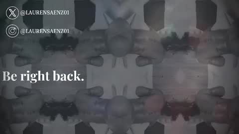 Lauren Saenz online show from 01-20-25, 12:07