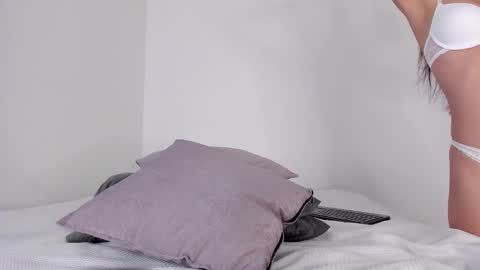 laurensmith9 online show from 01-29-25, 12:13