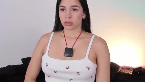 laurensmith9 online show from 09-11-25, 12:05