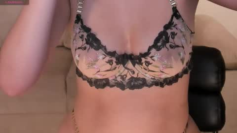 Snapshot of laurentrosse1 chatting on 12-16-25, 07:19 Laurent Rosse online show from 12-16-25, 07:19