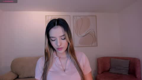 Snapshot of laurentrosse1 chatting on 12-19-25, 07:21 Laurent Rosse online show from 12-19-25, 07:21