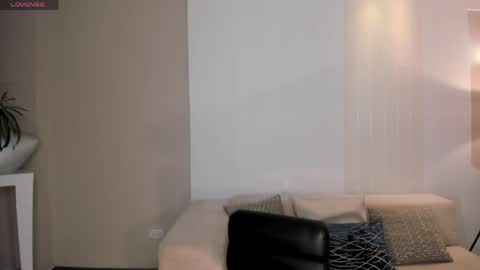 Snapshot of laurentrosse1 chatting on 05-02-26, 08:03 Laurent Rosse online show from 05-02-26, 08:03