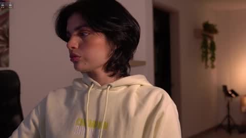 laurita_4 online show from 03-12-26, 01:28