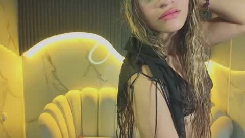 Laurita  online show from 11-07-25, 04:40