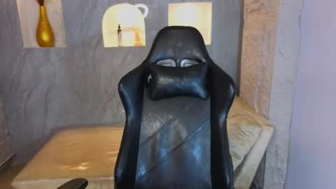 Laurita  online show from 02-03-26, 06:51