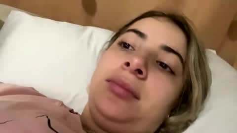 Lauu G online show from 12-22-24, 11:20