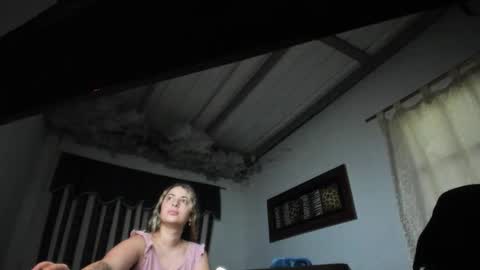Lauu G online show from 05-27-26, 11:07