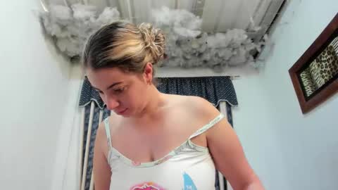 Lauu G online show from 06-02-26, 01:35