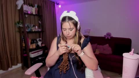          online show from 01-21-25, 07:37