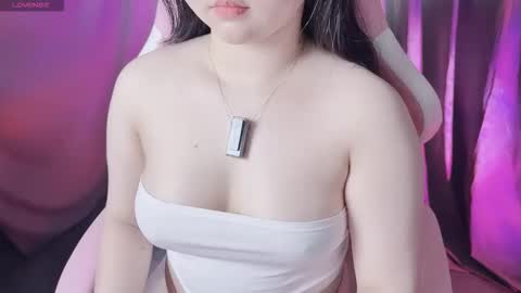 Snapshot of lavender_02 chatting on 02-05-26, 04:11 Tina online show from 02-05-26, 04:11