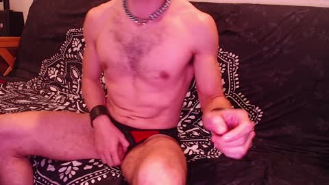 Snapshot of lavenderguy chatting on 01-12-25, 08:46 lavenderguy online show from 01-12-25, 08:46