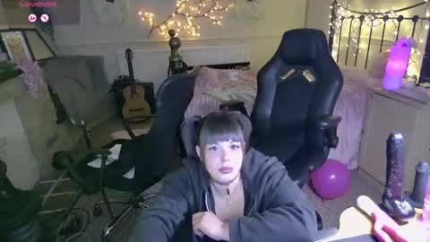 Lavenderrzz online show from 02-24-26, 03:10