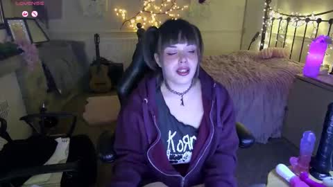 Lavenderrzz online show from 03-01-26, 04:42