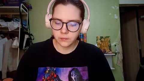 Snapshot of lavonesorge chatting on 03-02-26, 07:15 Adeline online show from 03-02-26, 07:15