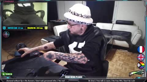 Snapshot of law_leek chatting on 02-01-26, 12:26 Leek online show from 02-01-26, 12:26
