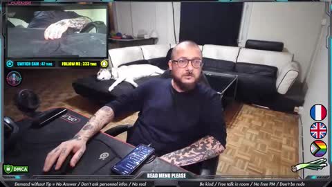 Snapshot of law_leek chatting on 03-12-26, 07:20 Leek online show from 03-12-26, 07:20