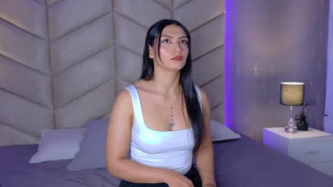 laya online show from 09-20-25, 04:02